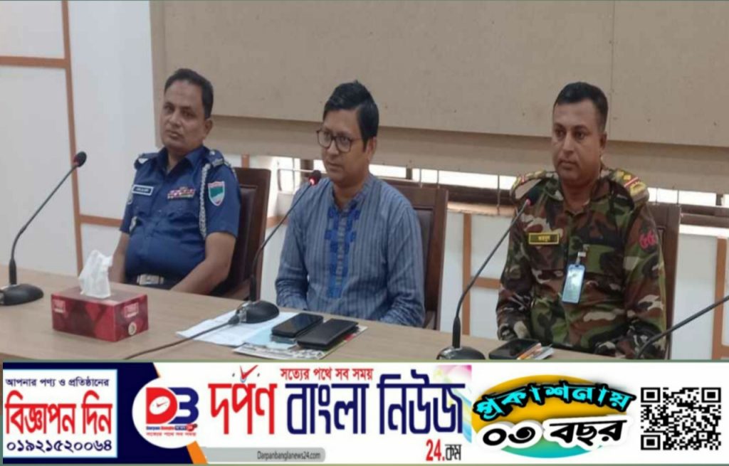 ডুমুরিয়ায় উপজেলা নির্বাহী অফিসারের সঙ্গে কর্মরত সাংবাদিকদের মতবিনিময়।