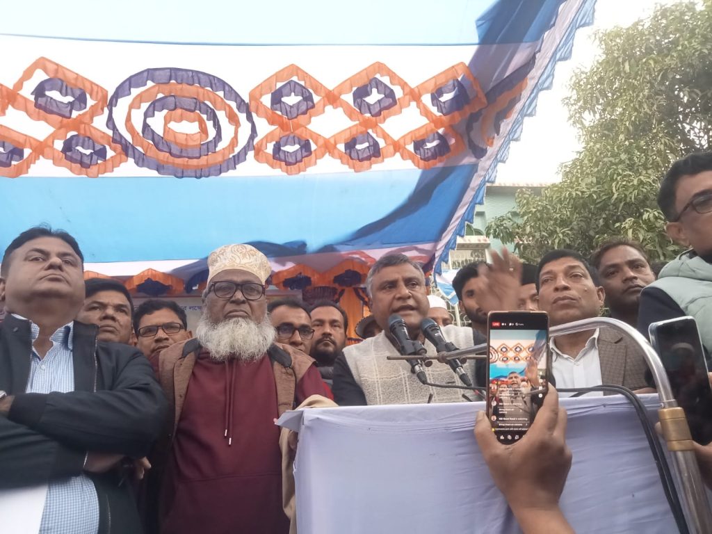 কালিয়াকৈরে বি এন পির কর্মীসভা অনুষ্ঠিত।