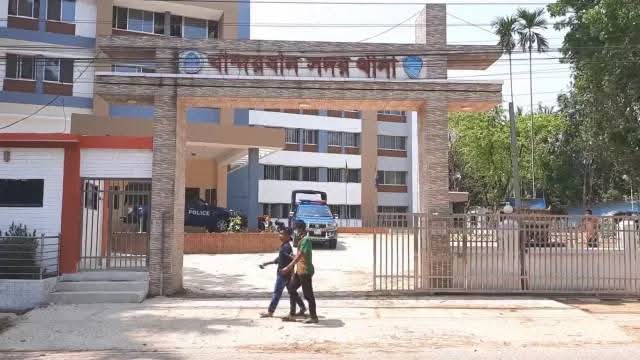 বান্দরবানে এক নারী কনস্টেবলের ‘আত্মহত্যা’