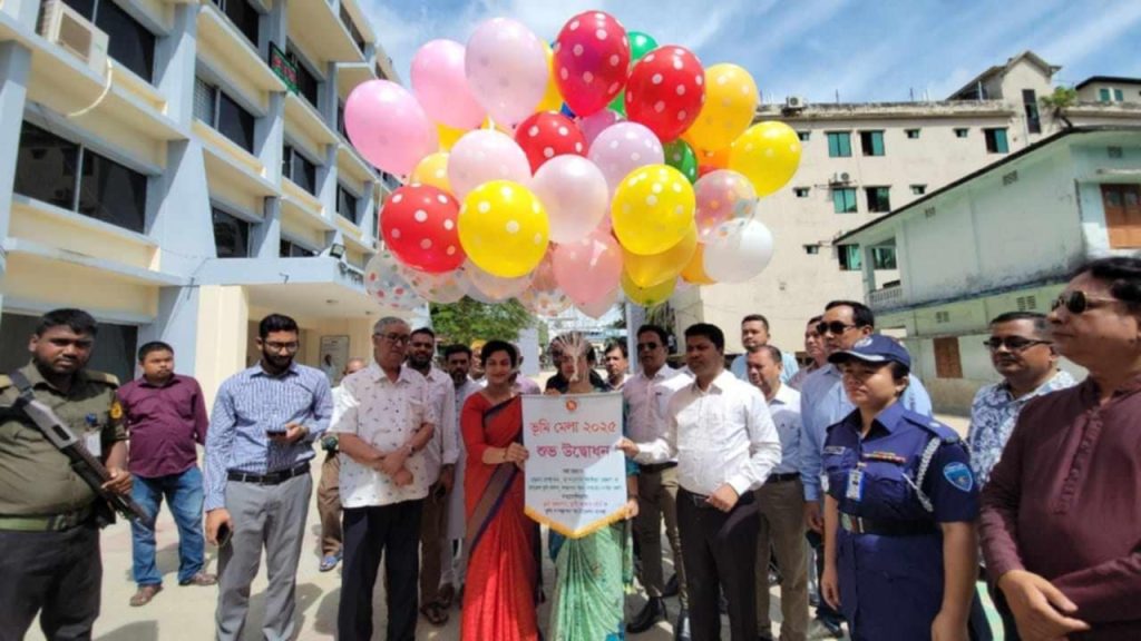 বান্দরবানে শুরু হয়েছে ৩ দিন ব্যাপী ভূমি মেলা।