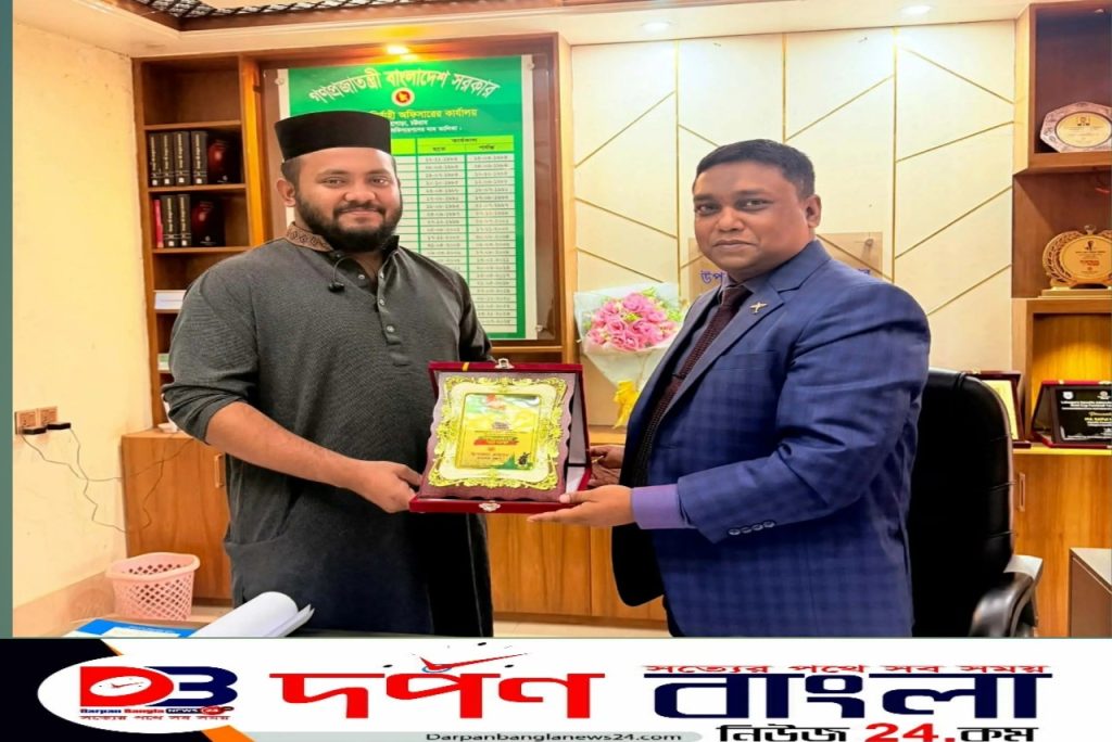 মহান বিজয় দিবসে বিশেষ অবদান রাখায় সম্মাননা পেলেন  আম্মাজান ফার্নিসারের  সত্ত্বাধিকারী এরফান