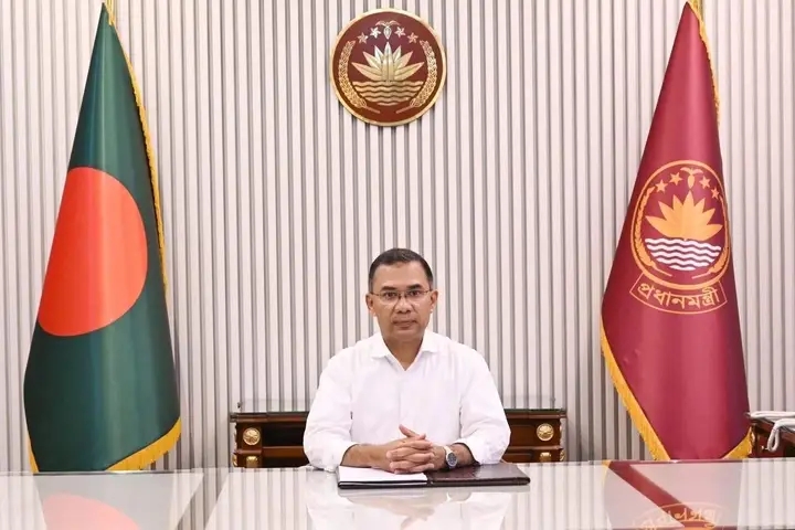 জাতির উদ্দেশে ভাষণ দিচ্ছেন প্রধানমন্ত্রী তারেক রহমান।