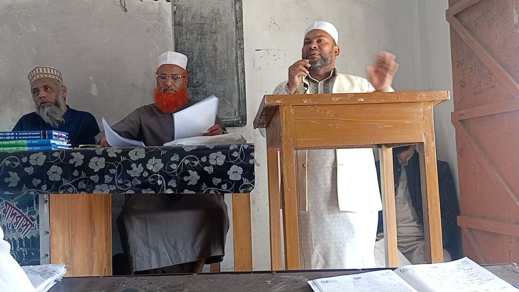 লোহাগাড়ায় জমি- জমা, ফরায়েজ প্রশিক্ষণ ও এবাবিক স্পিকিং কোর্স উদ্বোধন