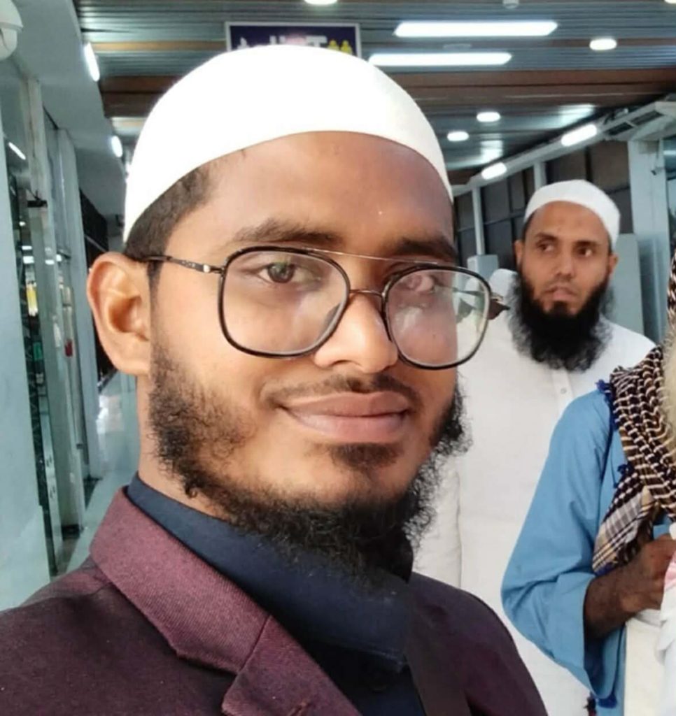 পরীক্ষা না দিয়েও ফাজিল পাশ,কেন্দ্র বাতিলের দাবি