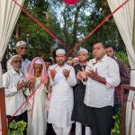 লোহাগাড়ায় মানুষের নিজস্ব অর্থায়নে সেতু নির্মাণ
