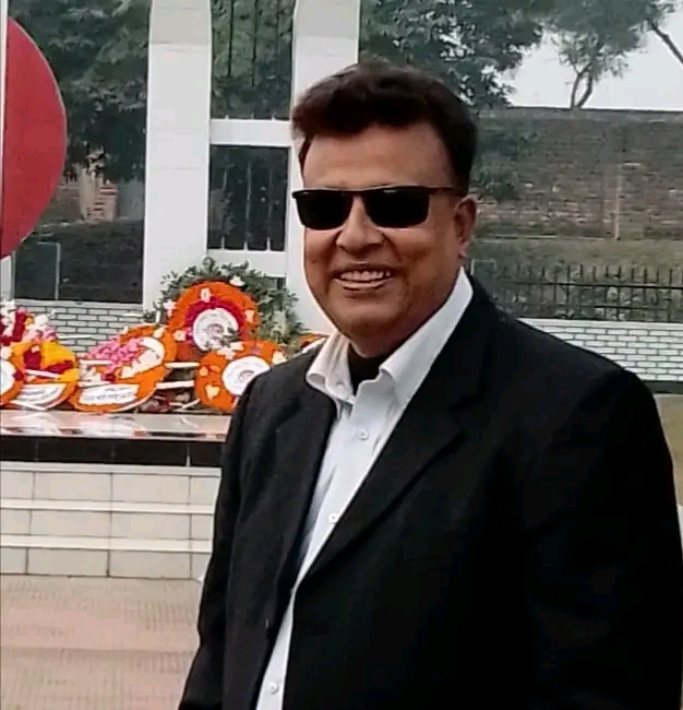 কবিতার শিরোনাম–সাংবাদিক. কবির নাম–মোহাম্মদ আককাস আলী.(আমার “যুদ্ধে যাবো”কাব্যগ্রন্থ থেকে নেয়া।)