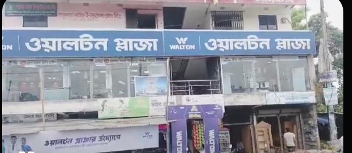 স্বাস্থ্যসেবায় ওয়ালটন: সেনবাগে শতাধিক মানুষের বিনামূল্যে চিকিৎসা গ্রহণ।