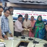 কিশোরগঞ্জে প্রধানমন্ত্রীর ত্রাণ তহবিলের নগদ অর্থ বিতরণ 