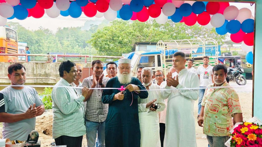 নতুন রূপে শুভ উদ্বোধন হলো প্রমি এন্টারপ্রাইজ-এর বান্দরবান মোটরস